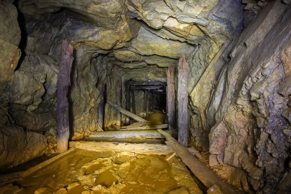 La nueva cartografía minera de Galicia destapa un potencial estratégico clave para el coche eléctrico y las energías renovables