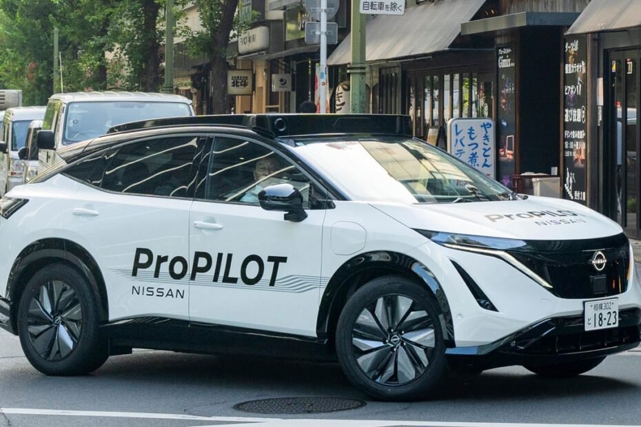 Mercedes va tarde, Nissan prepara el mayor salto en conducción autónoma que nadie veía venir