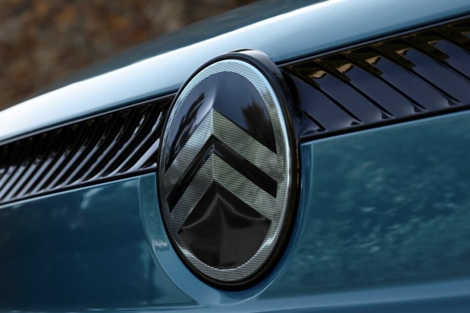 Stellantis no se conforma con la decisión de la UE: "Las propuestas no responden a los problemas que afectan a la industria"