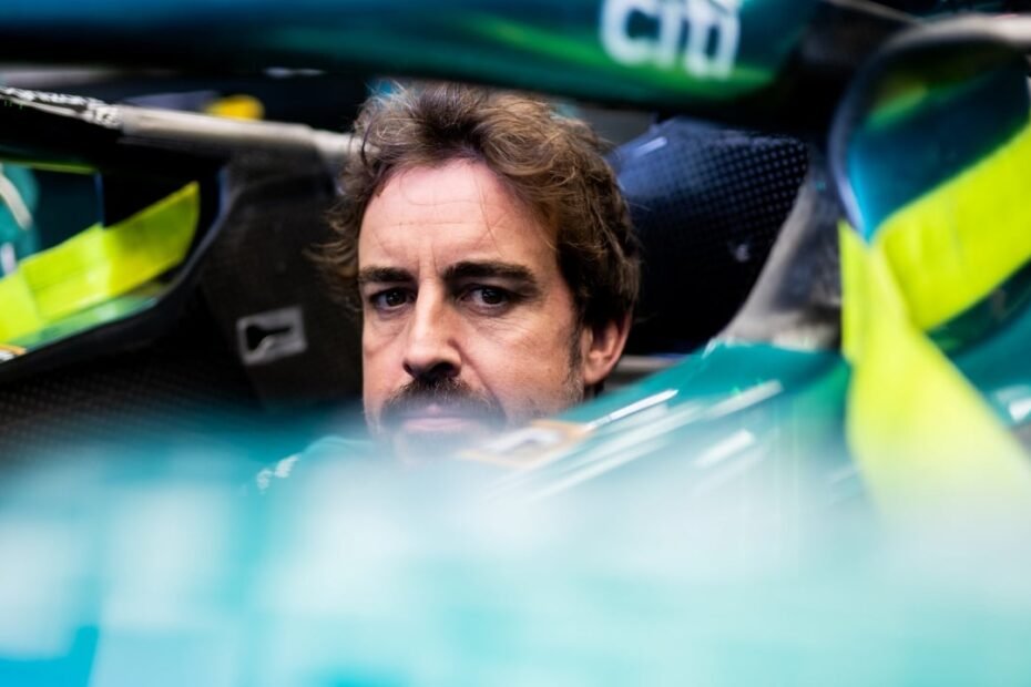 20 años después de su último título en F1, a Alonso no se le ha olvidado cómo ganar (ni cómo ilusionar)