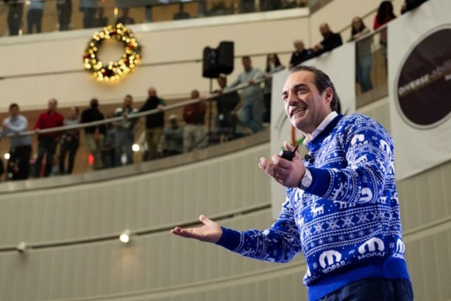 El CEO de Stellantis habla de “gestionar el futuro”, pero varias marcas siguen sin despegar