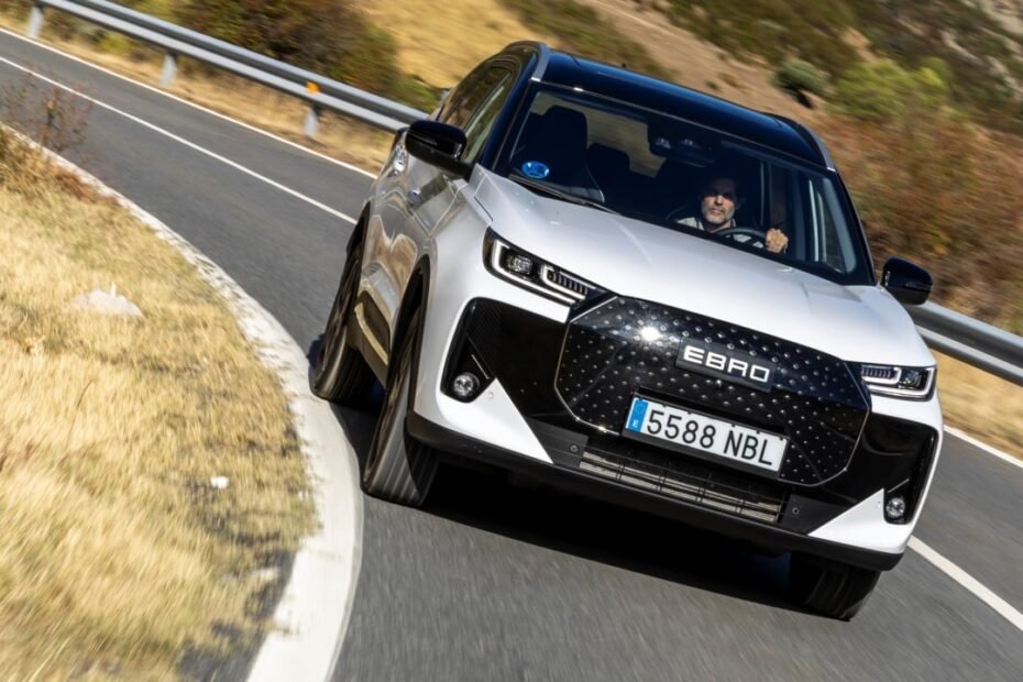 El lío de OMODA, JAECOO, Ebro y compañía: por qué muchos ya no saben qué coche es cuál