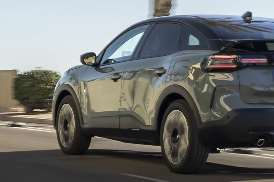 Es igual de barato que un SUV chino, se hace en España y, con etiqueta ECO y 8.700 € de rebaja, es un chollo imbatible