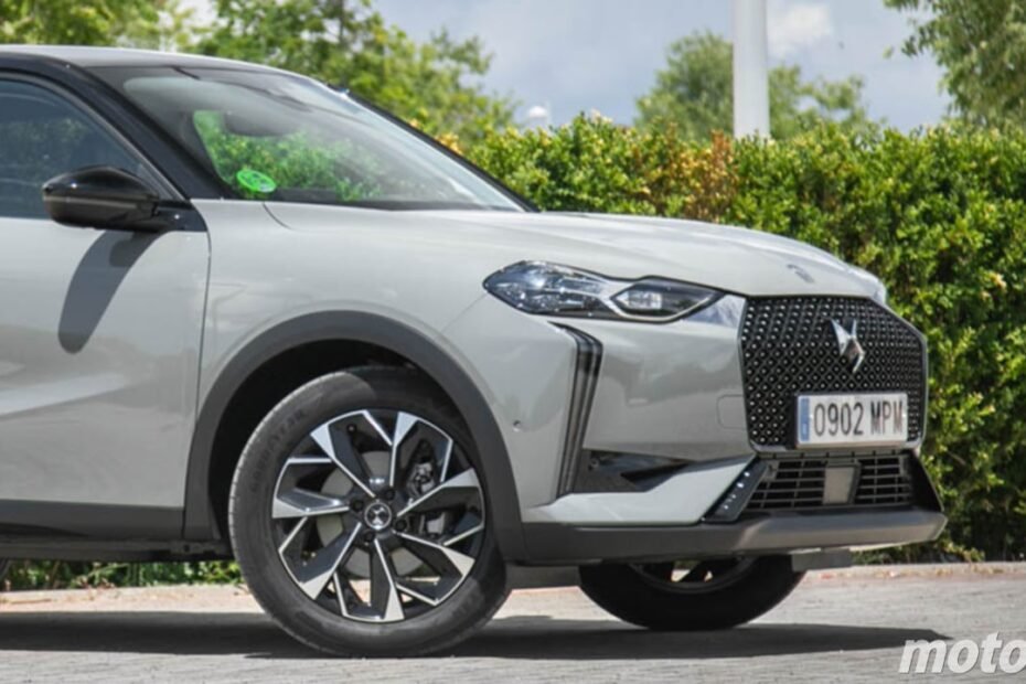 Es rival del Lexus LBX, solo gasta 5 litros y, con 2.000 € de rebaja y etiqueta ECO, ahora este SUV sí merece la pena