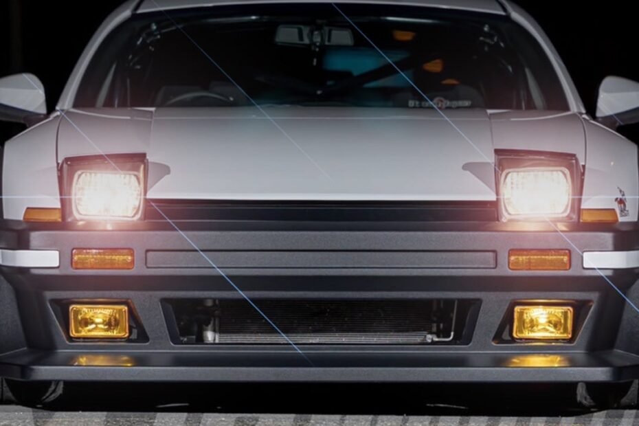 Este es el aire retro, con faros pop-up, que Toyota no se atrevió a darle al GR86 y no, no sólo es para Japón