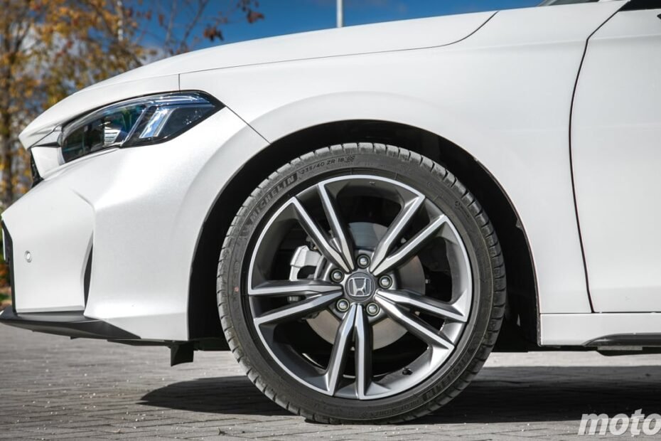 Fiabilidad al nivel del Toyota Corolla, 184 CV y 4,7 litros de consumo, este híbrido japonés convence