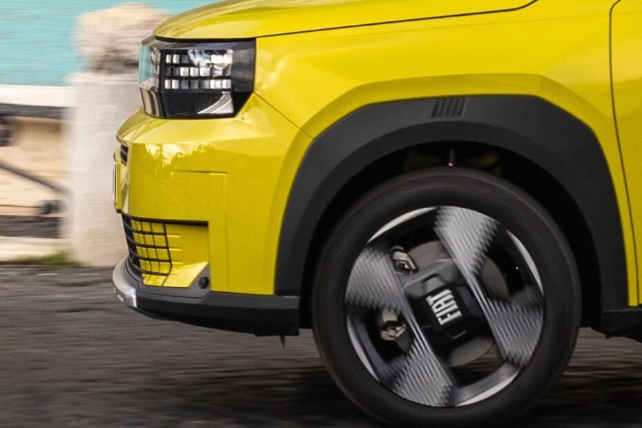 FIAT reconoce que se alejó de su esencia y trabaja en un coche que no superará los 15.000 euros