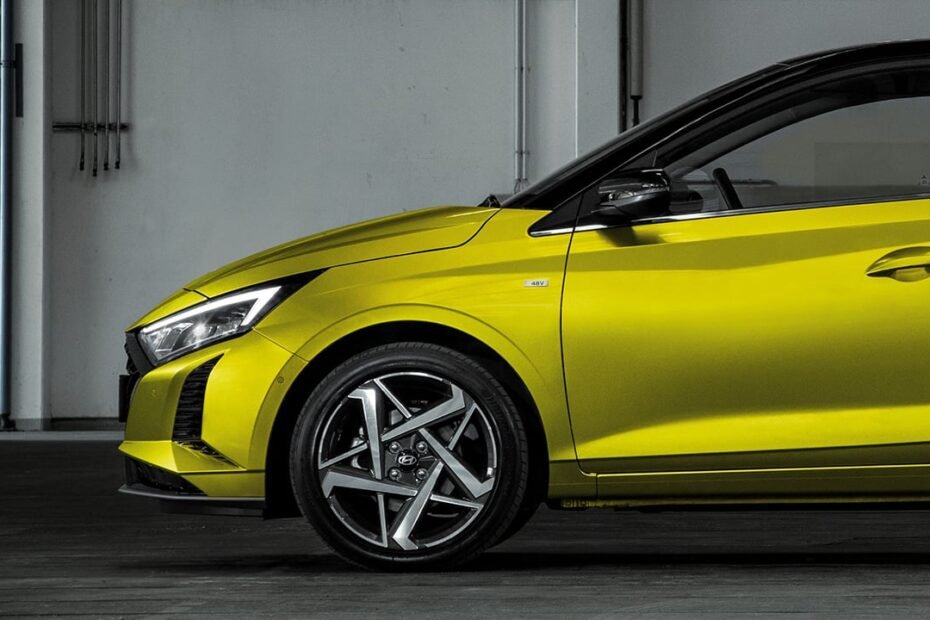 Hyundai tiene su propio Dacia Sandero, un coche práctico con opción ECO y ahora 5.200 € más barato