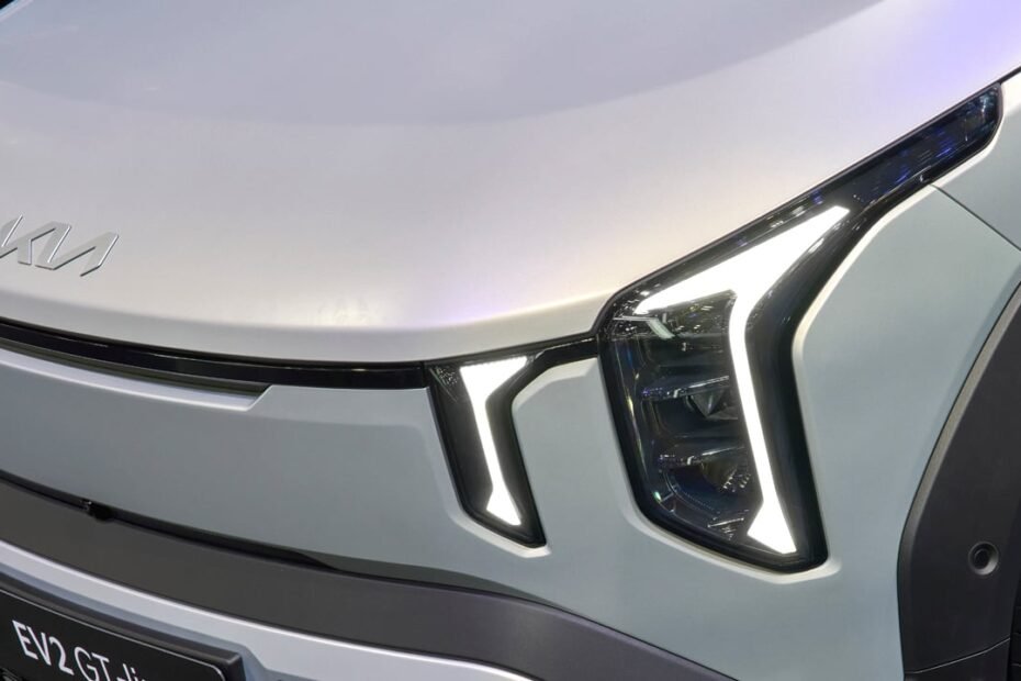 KIA desvela la gama del nuevo EV2... y deja la puerta abierta a un GT para dar guerra al Polo GTI eléctrico