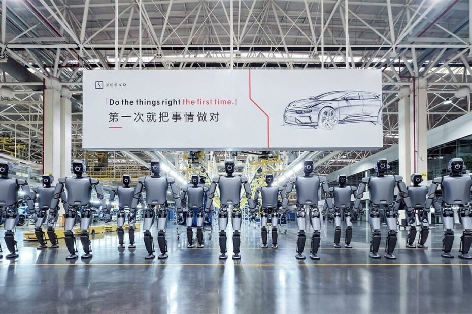La primera “dark factory” sin humanos está a punto de ser real: robots fabricarán coches de principio a fin