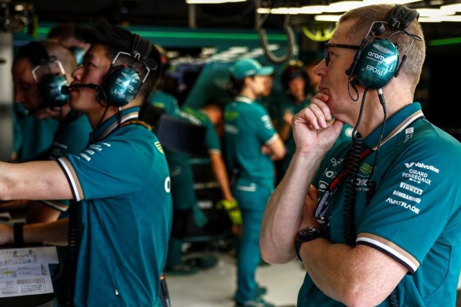 Ni apartado ni relegado: Honda explica qué hace Cowell en Aston Martin junto a Newey