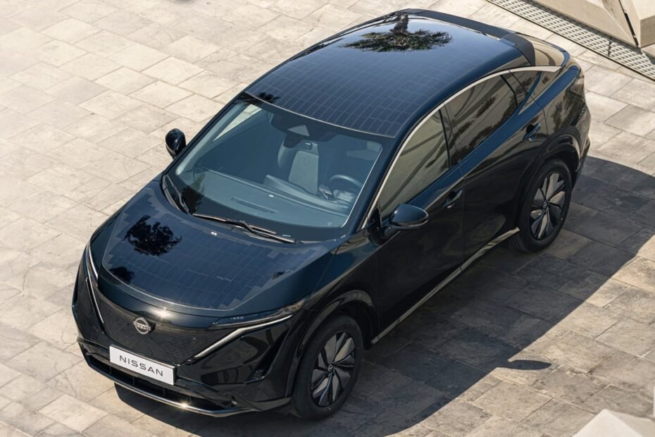 Nissan prueba un Ariya con paneles solares y hasta 23 km de autonomía extra al día
