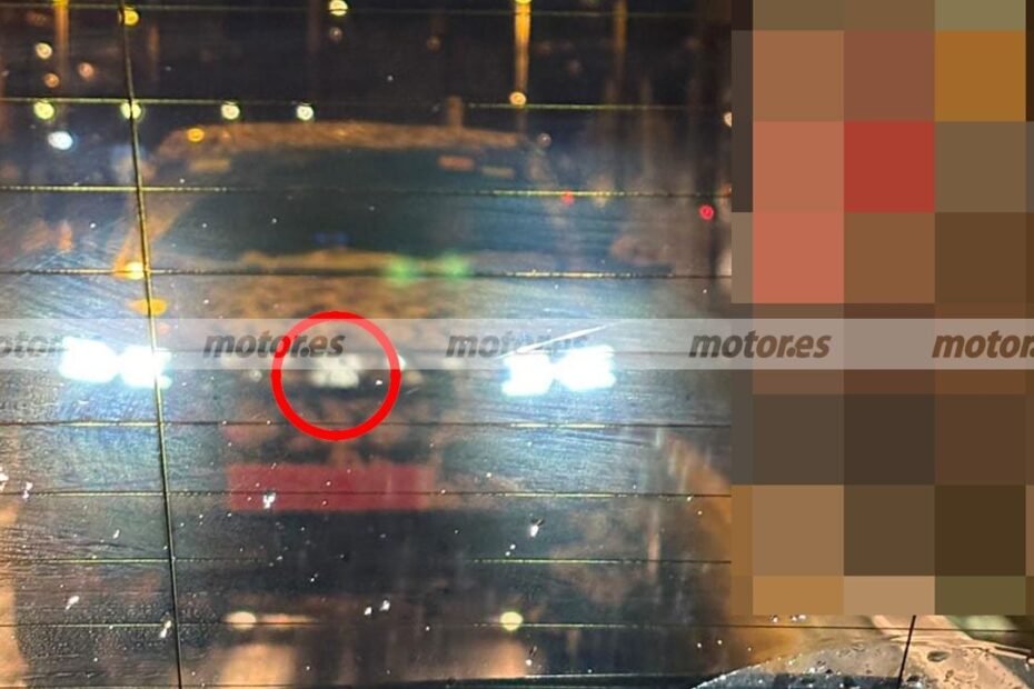 Otra vez el nuevo FIAT Panda Coupé posa en fotos espía… y esta vez con un detalle que no pasa desapercibido