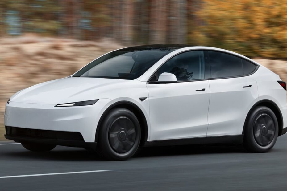 Tesla mejora el Model Y más barato, la nueva versión Standard Gran Autonomía llega a España