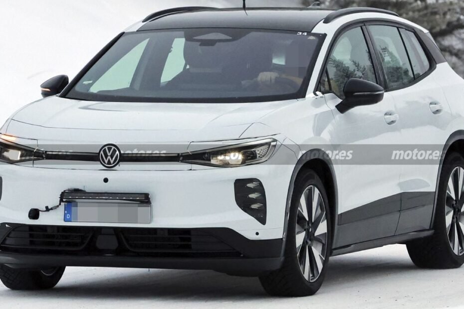 Volkswagen prepara algo grande con el ID.4 2027: primeras fotos espía de una transformación mucho más profunda de lo previsto