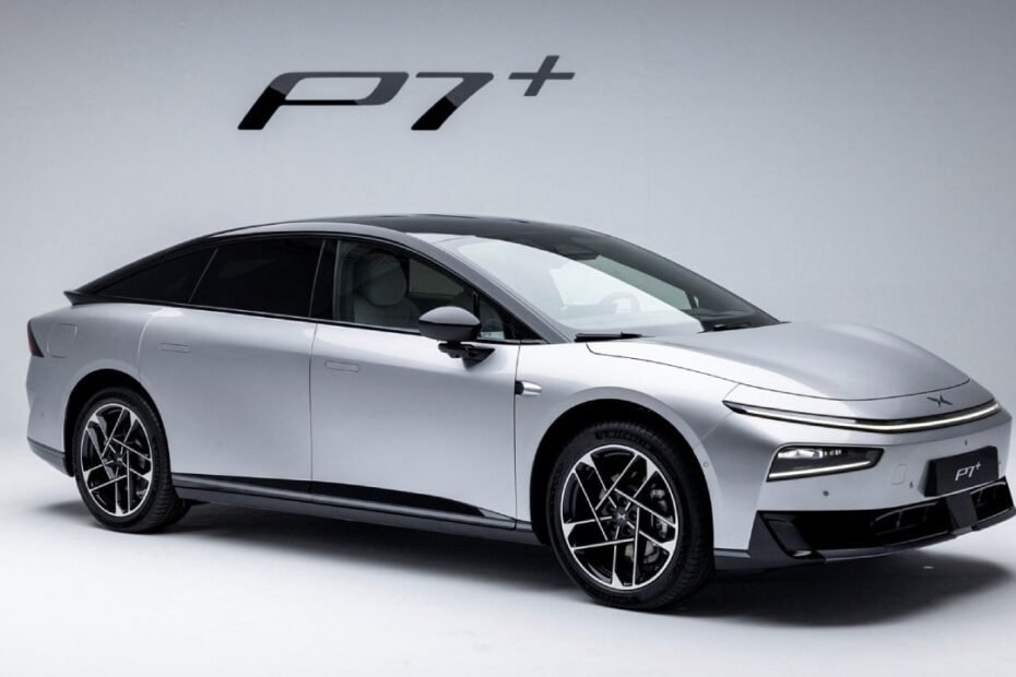 XPENG trae a Europa el P7+, su eléctrico más ambicioso: un coche definido por IA y con carga en solo 12 minutos