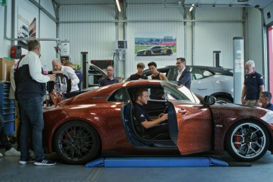 El Alpine A110 será eléctrico, pero no se domestica: apunta a superar los 550 CV y ser diferente a cualquier Renault