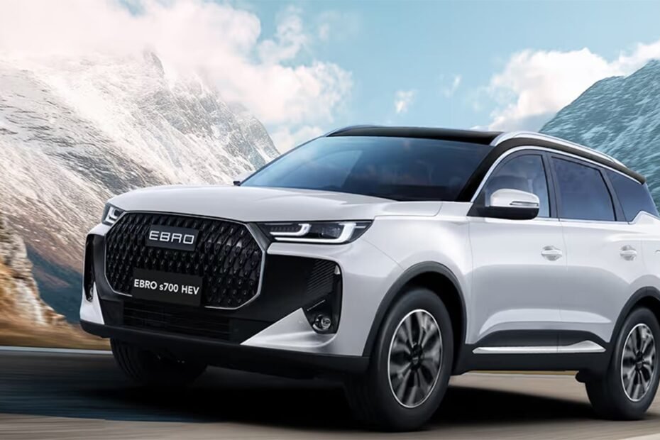 El nuevo EBRO S700 con etiqueta ECO ya tiene precio, llega el híbrido HEV con tarifa de Dacia Bigster