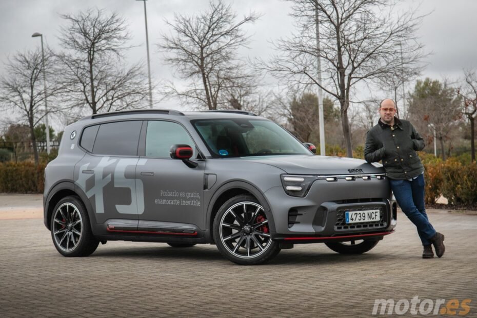 Este coche debería venderse mucho más: es mejor que el Tesla Model Y y tiene el sello de calidad de Mercedes