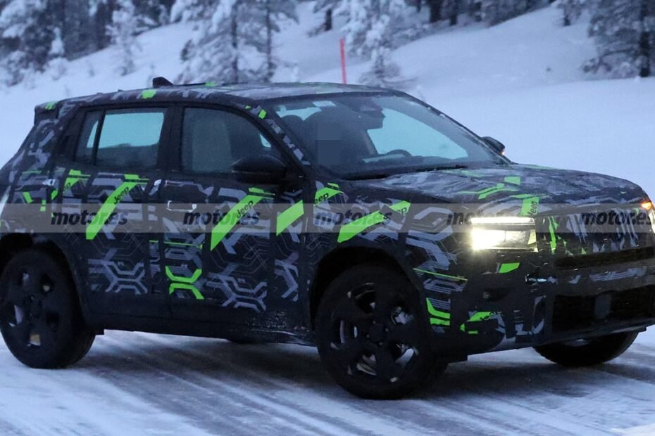 Jeep actualiza su 4x4 más barato, el nuevo Avenger 2027 se descubre en unas fotos espía muy reveladoras