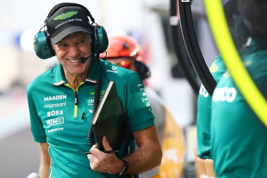 Newey no teme diseñar y dirigir Aston Martin simultáneamente: “No les he facilitado la vida, todo lo contrario”