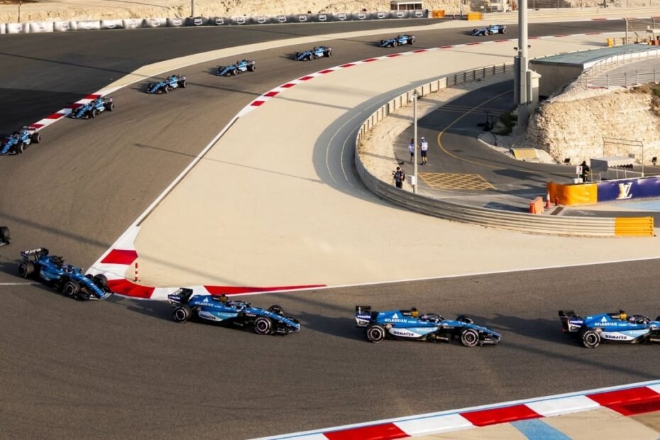 Sainz explica cómo es pilotar un F1 de 2026: “Os aseguro que veremos más errores, y no solo en carrera”