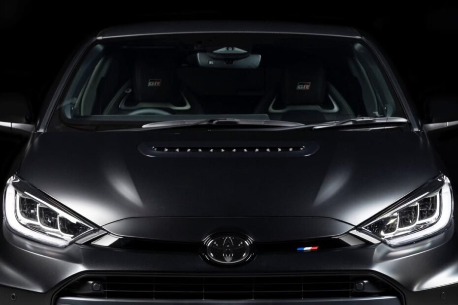 Toyota cambia de CEO ante tiempos de tempestad, mientras el hijo de Akio Toyoda se prepara en las sombras