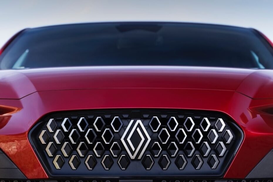 Un juez alemán prohíbe vender el Renault Clio y el Mégane eléctrico por una disputa de chips