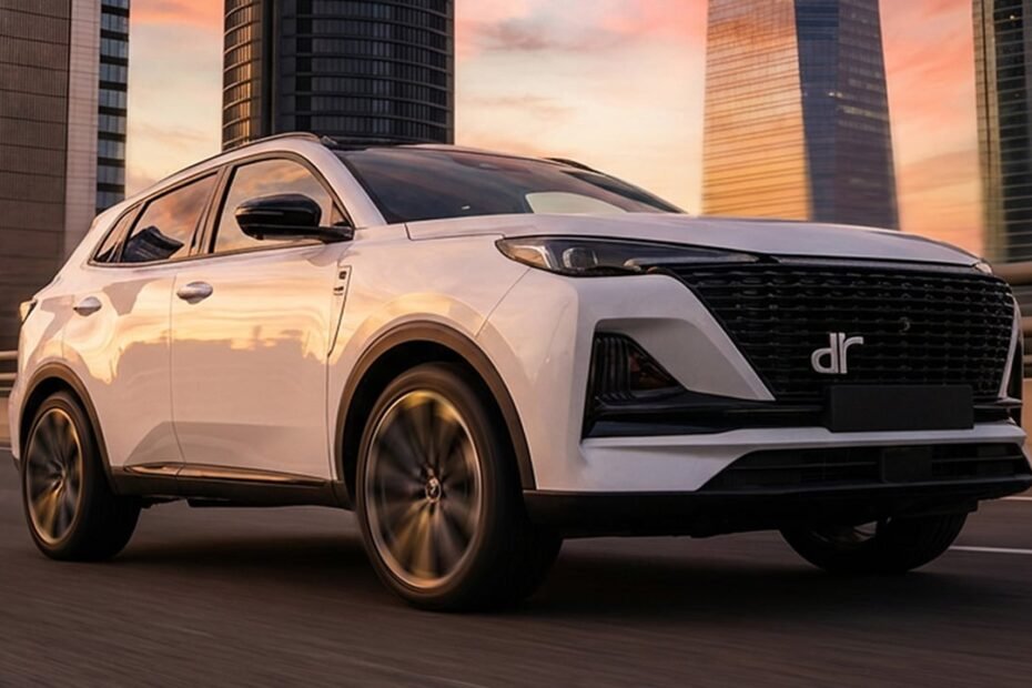 Con un precio más barato que el S700 y versión ECO, este nuevo SUV llamado DR 6 es un rival que EBRO y MG no pueden obviar