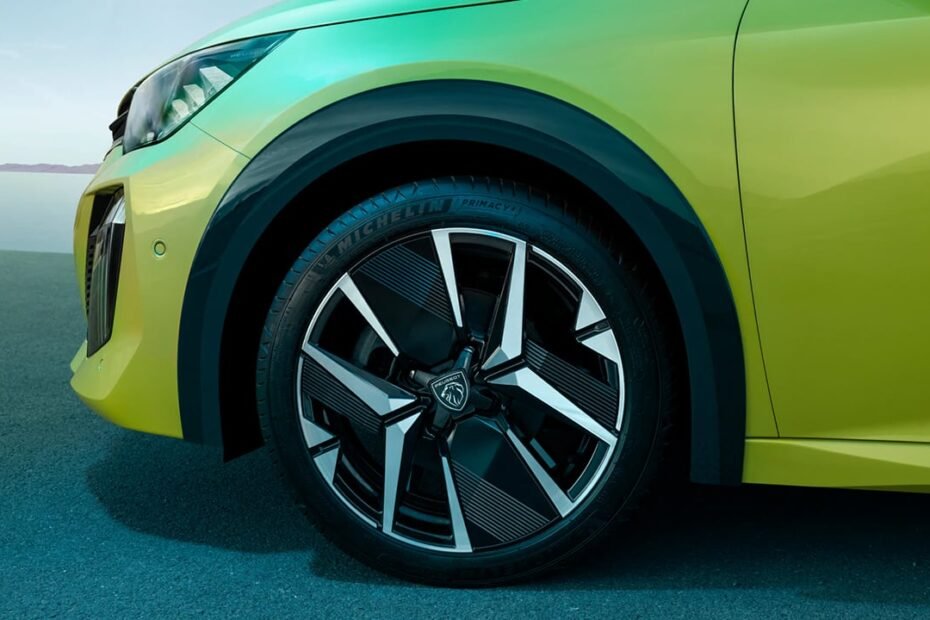 El coche que acabó con el reinado del Volkswagen Golf en oferta por solo 280 € al mes con un “todo incluido” difícil de superar