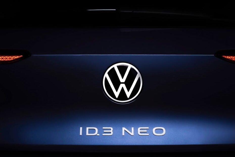 El ID.3 Neo llega con más músculo y cara nueva: Volkswagen guarda una sorpresa que no estaba en la quiniela