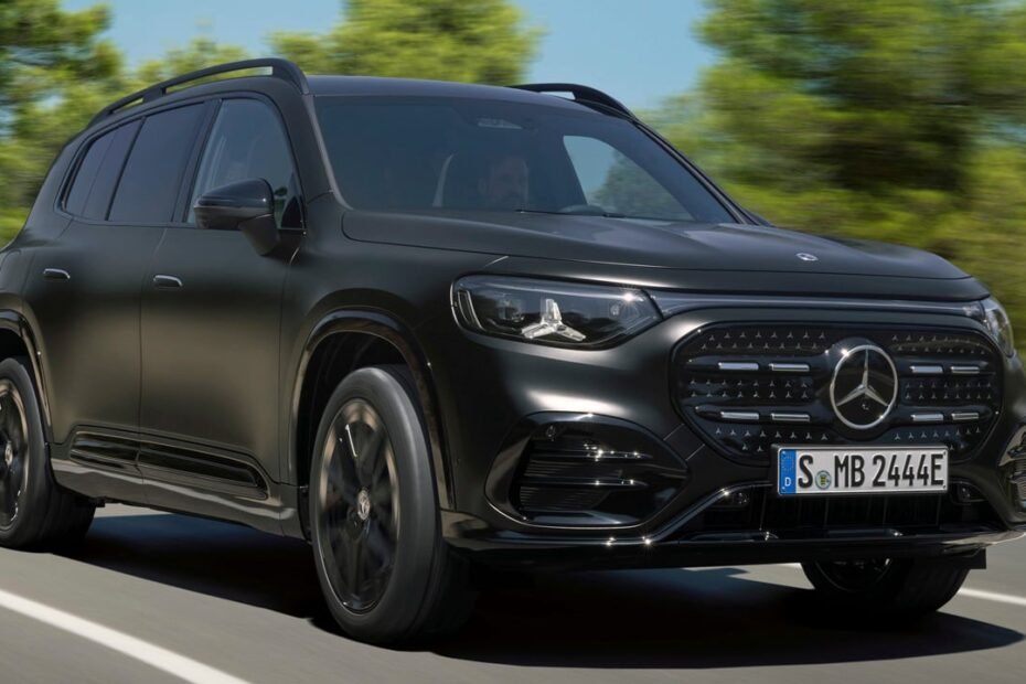 El nuevo Mercedes GLB híbrido ya se puede pedir en España: así queda la gama y sus precios