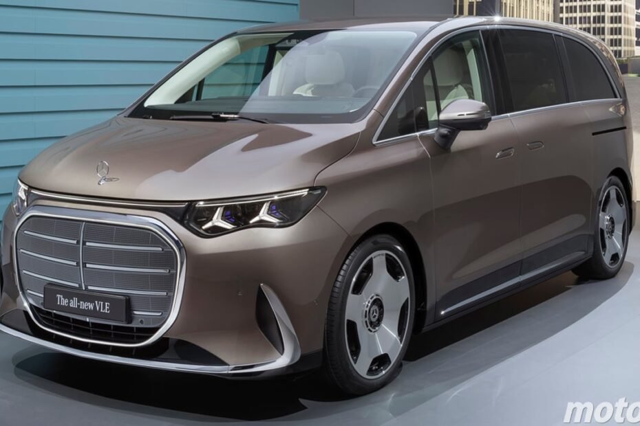 El nuevo Mercedes VLE quiere reinventar el monovolumen con 700 km de autonomía y lujo a lo grande
