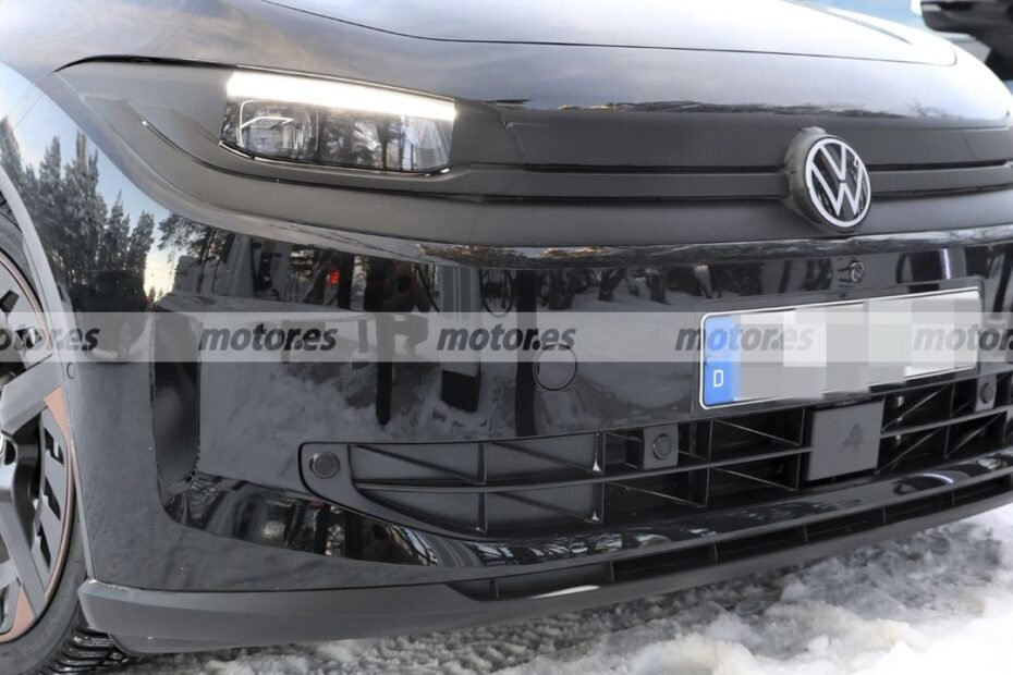 El nuevo Volkswagen ID. Polo R-Line 2027 se muestra tan de cerca como nunca antes