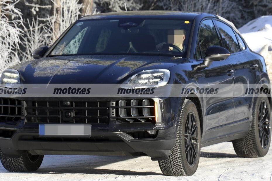 El Porsche Cayenne Coupé de gasolina se actualiza y bajo el capó trae una sorpresa de las gordas