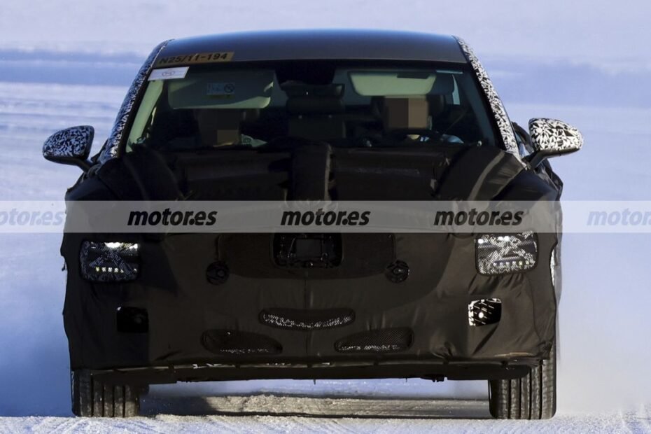 Genesis cambia de rumbo: el nuevo G80 híbrido aparece en las pruebas de invierno y apunta al Audi A6 y al BMW Serie 5