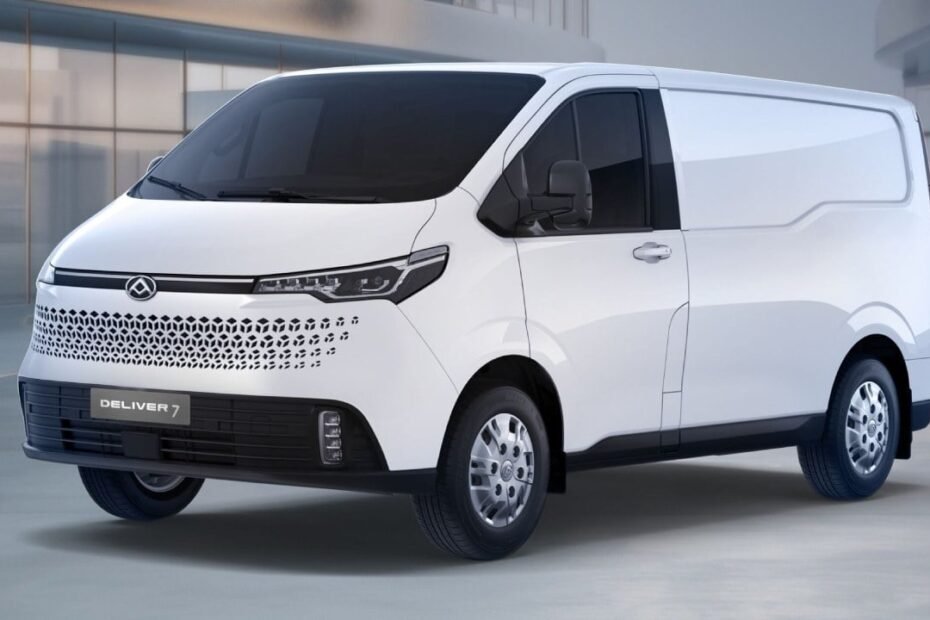 Maxus renueva la Deliver 7: una de las furgonetas diésel más baratas, ahora con una carrocería más asequible