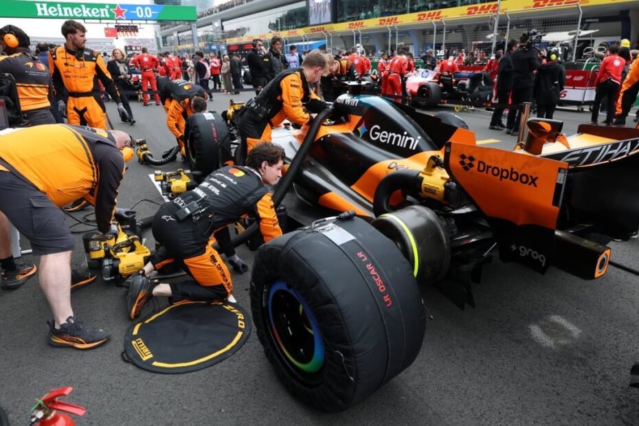 McLaren señala a Mercedes tras no poder participar en el GP de China: “Venimos a competir y no hemos podido hacerlo”