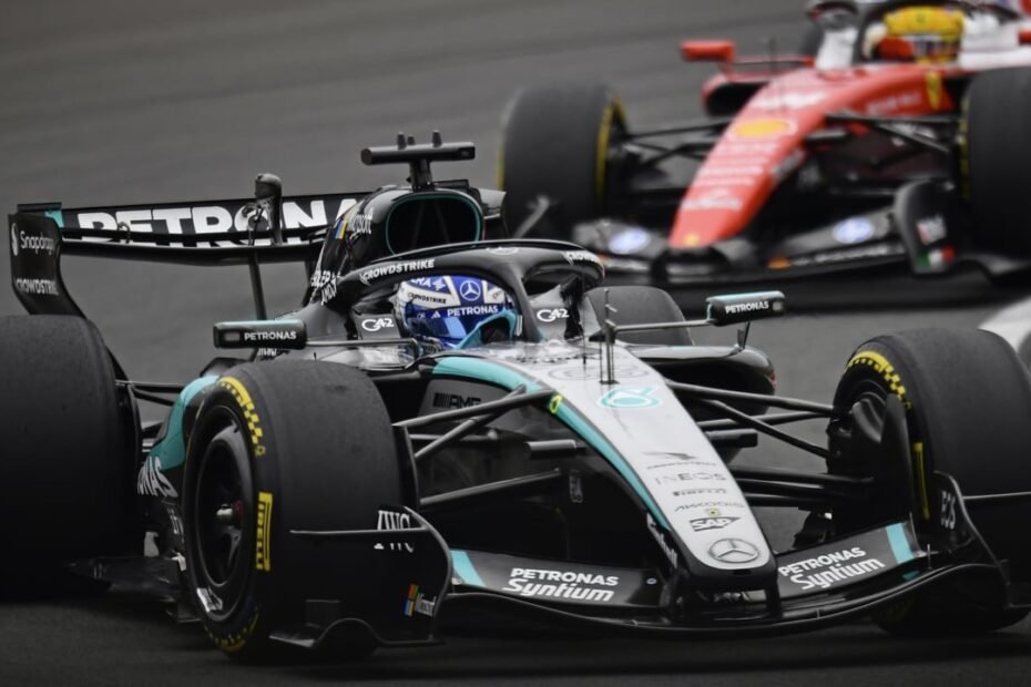 Mercedes empieza el viernes con doblete pese a conservar, con Russell primero