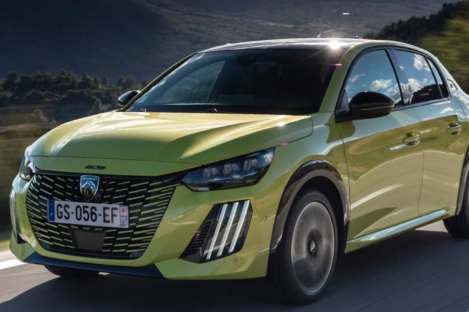Peugeot entierra el último PureTech polémico: los 208 y 2008 estrenan motor nuevo