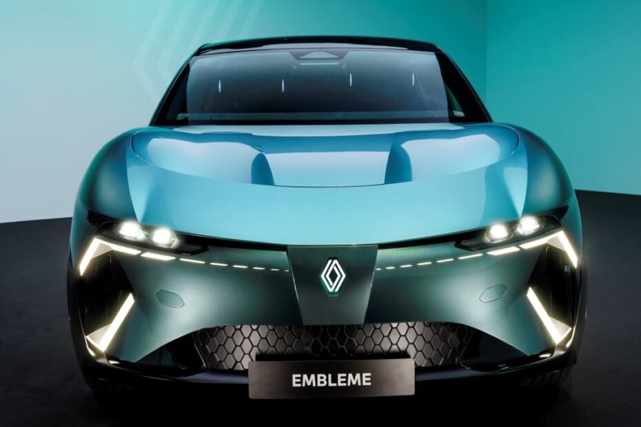 Renault empieza a mostrar sus cartas en Europa: 12 nuevos modelos confirmados de aquí a 2030, muchos de ellos eléctricos