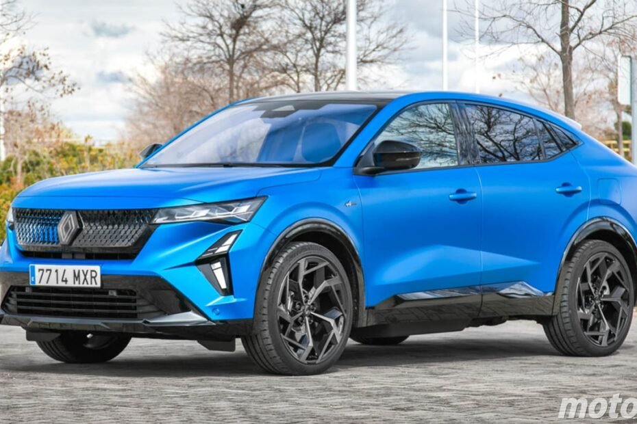 Renault pone precio al nuevo Rafale, así queda la gama 2026 del mejorado SUV Coupé con más tecnología