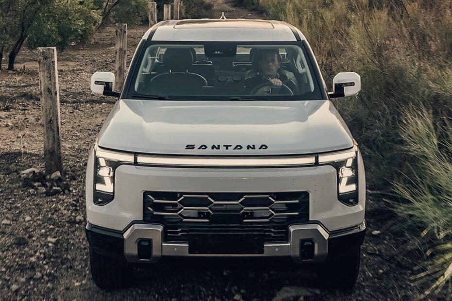 Santana pone fecha a la llegada de sus primeros SUV 4x4 y al inicio de la producción en Linares