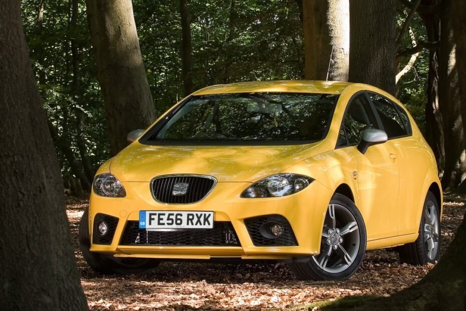 Tu cuerpo envejece y tu coche también: lo que implican achaques de 17 millones de coches en España