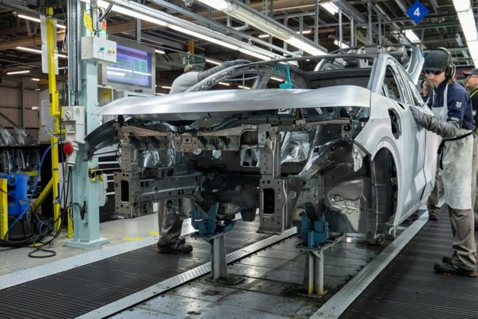 Una decisión de la Unión Europea salva la fábrica de donde salen dos de los SUV más vendidos en España