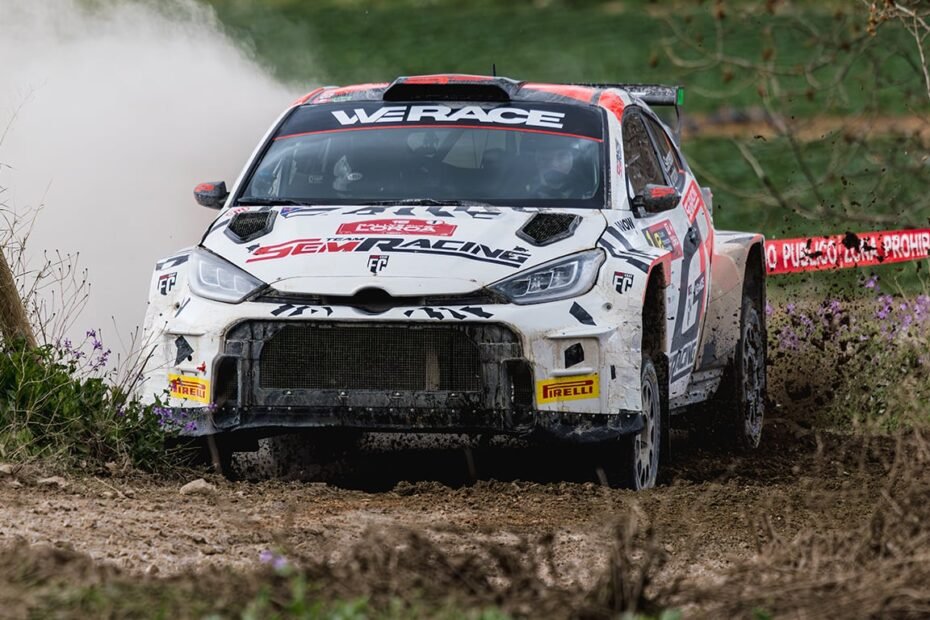 XV Rally Tierras Altas de Lorca: cambio de posiciones en el podio en cada tramo