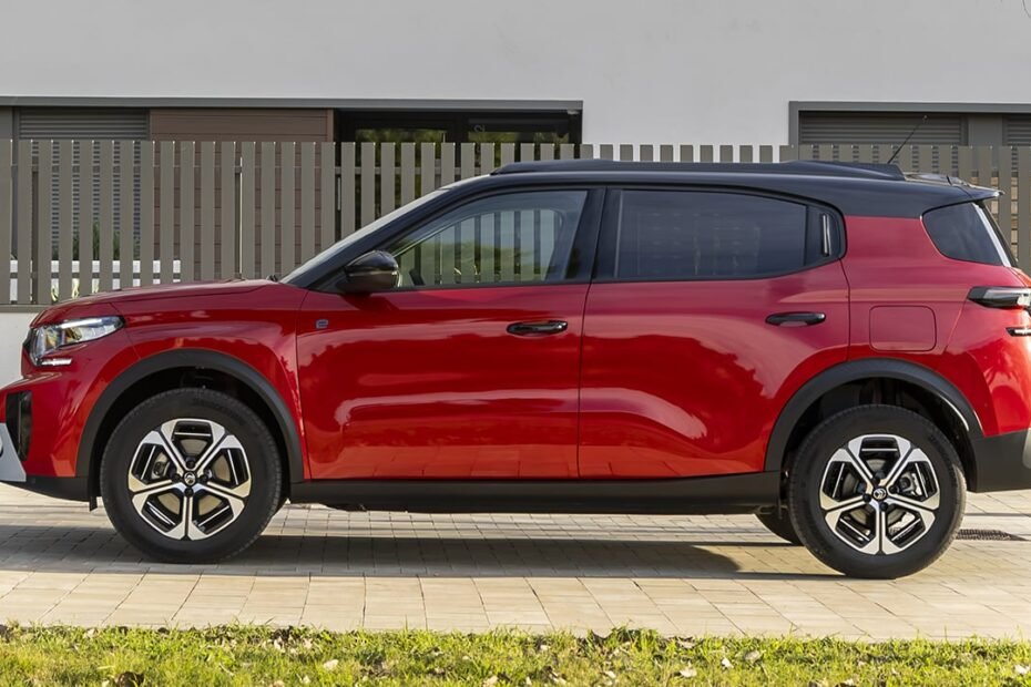3.000 € de rebaja para el SUV familiar que rompe el mercado con un precio a lo Dacia, hasta 7 plazas y 1.600 litros de maletero