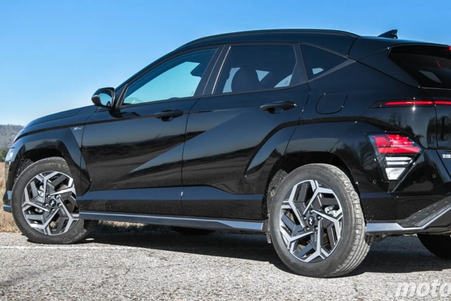 6.000 € de rebaja y un motor híbrido a la altura de Toyota, este SUV que arrasa en ventas te hará olvidar a los coches chinos