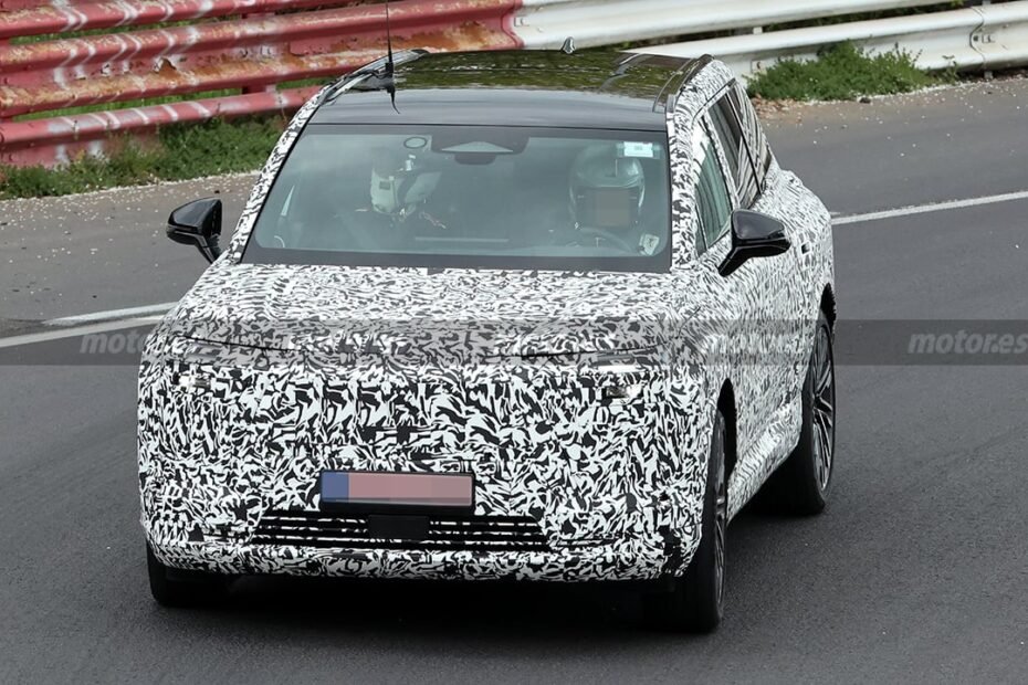 El nuevo Lexus TZ asoma en estas fotos espía, habrá “un RZ grande” con 7 plazas y mucho lujo
