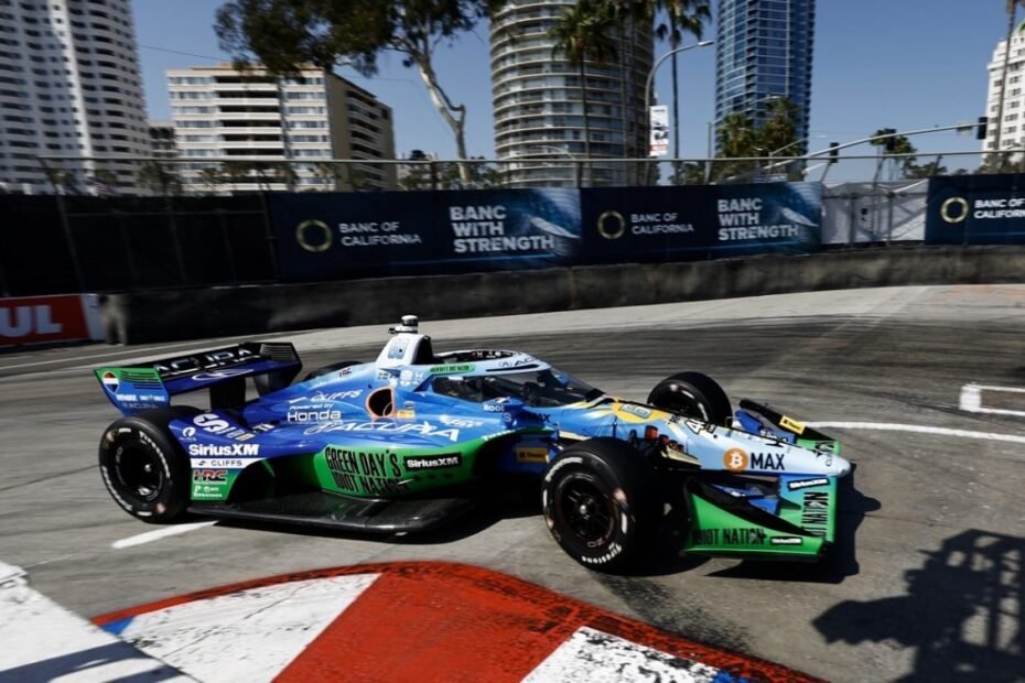 Felix Rosenqvist vuelve a la pole en Long Beach dos años después; Palou clasifica tercero